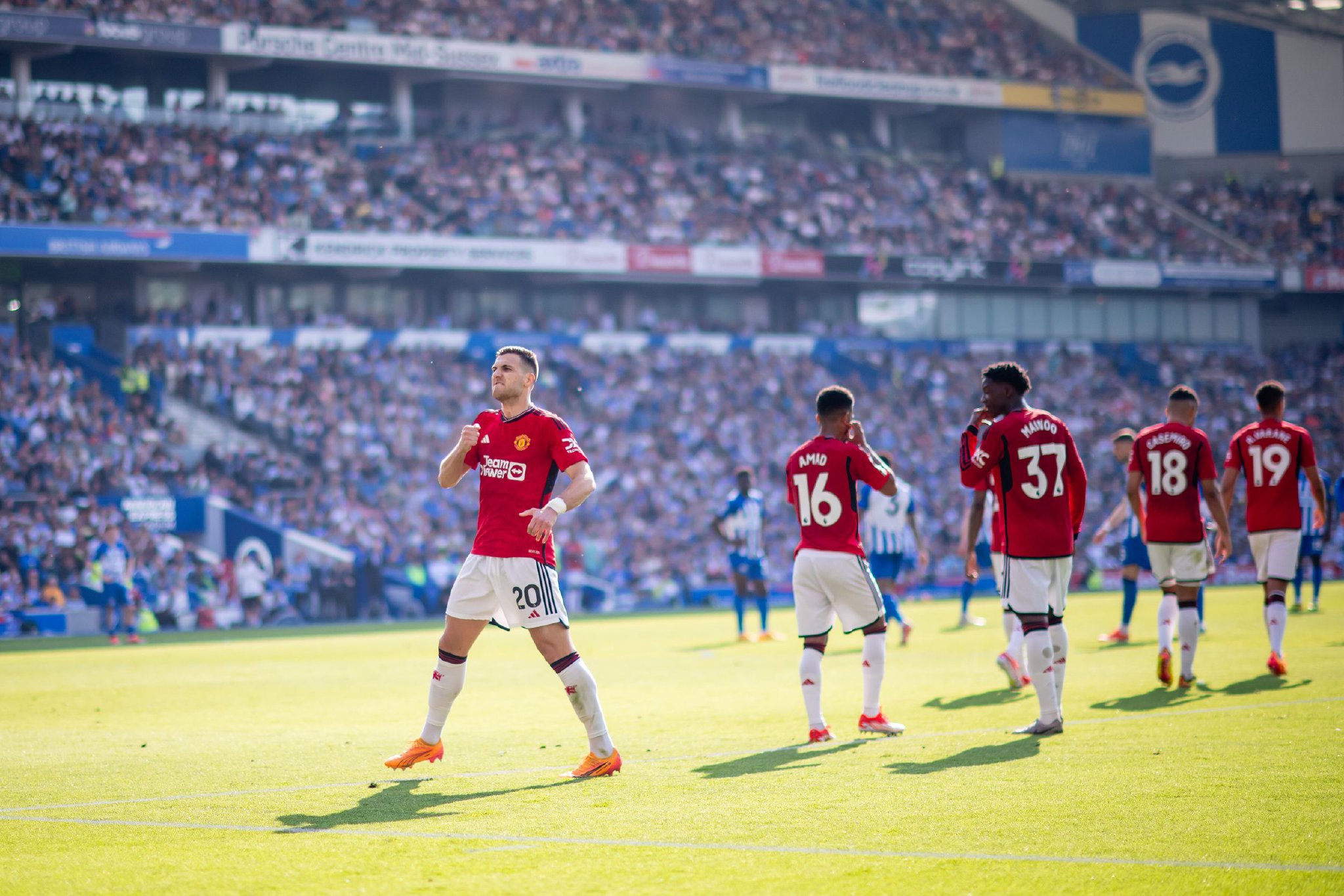 决策而闻名 决策而闻名